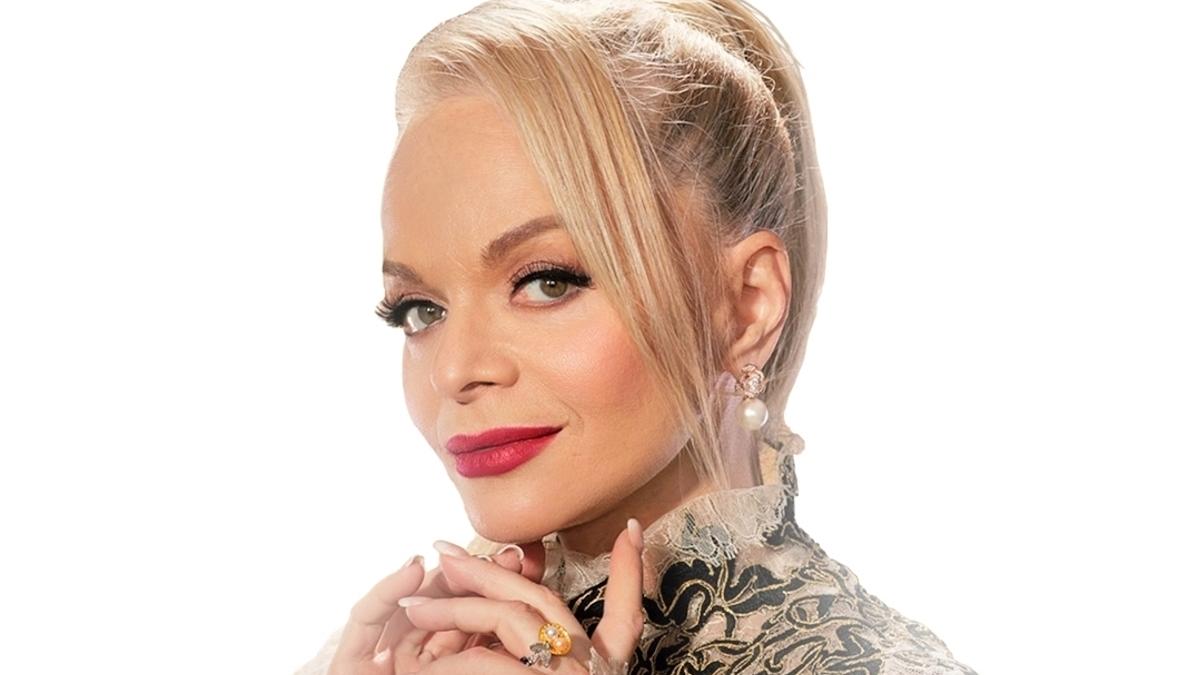 Певица Лариса Долина