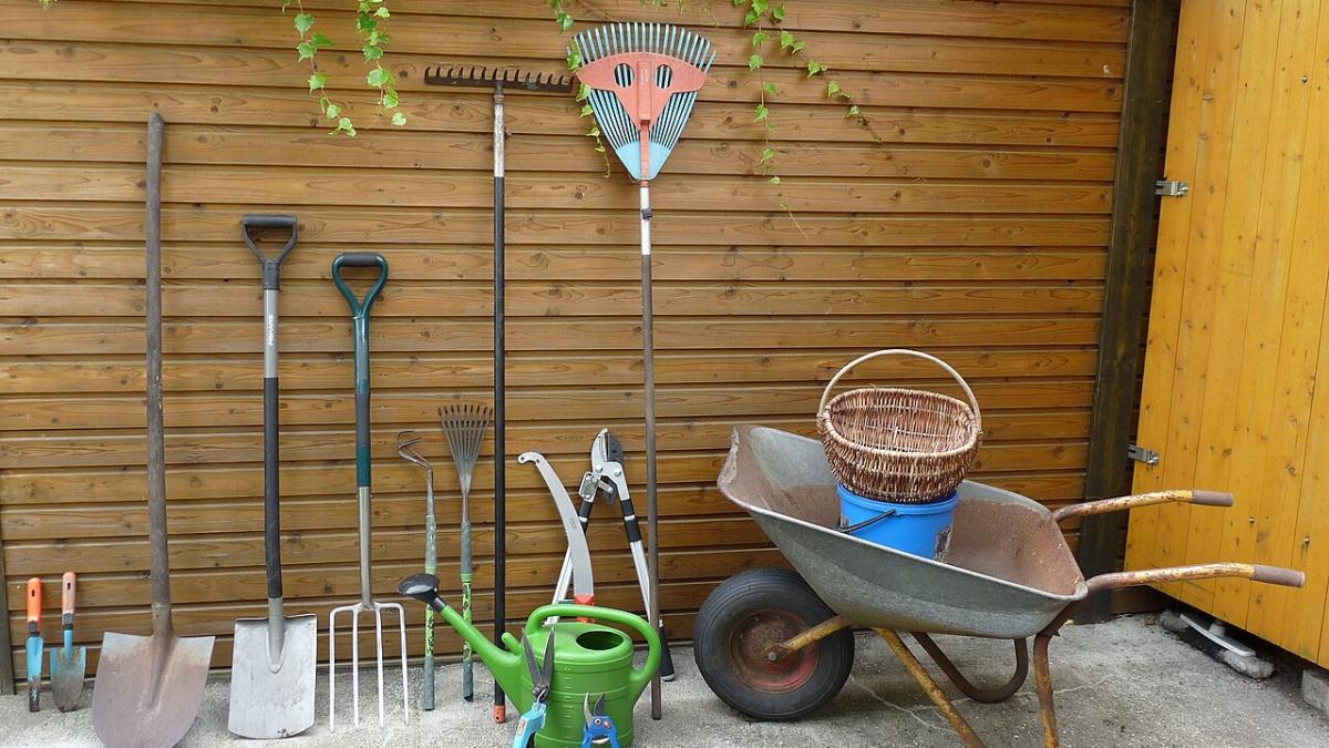 Садовый инвентарь