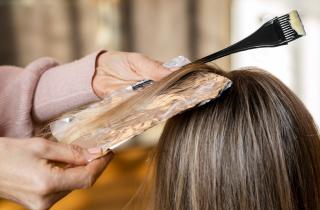 Шампунь глубокой очистки улучшает результат окрашивания — колористы