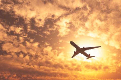 Инверсионные следы самолётов усилили парниковый эффект атмосферы — Earth