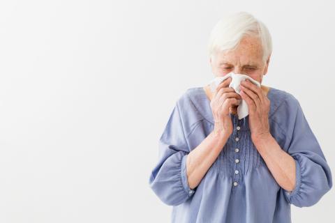 Затяжной насморк при ОРВИ может привести к отиту — ЛОР-врач Александр Балакин