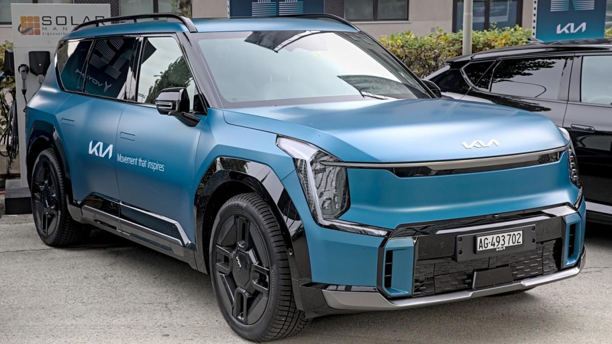 Автомобиль Kia EV9