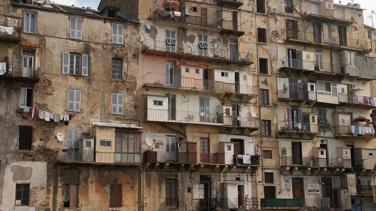 Аварийное жилье