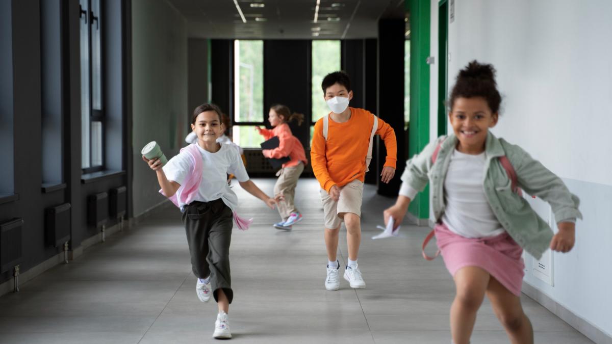 дети в школе