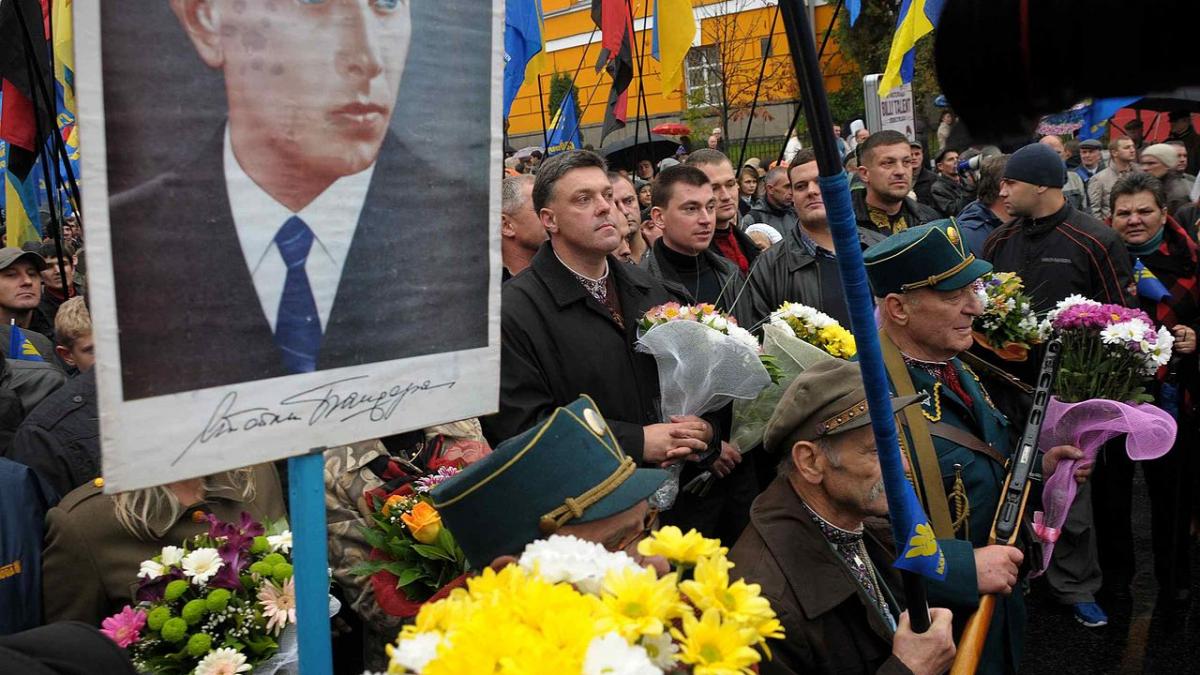 Марш УПА в Киеве, 2012 год Марш УПА в Киеве, 2012 год