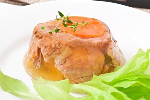 Заливное из грибов готовится с шампиньонами — повар