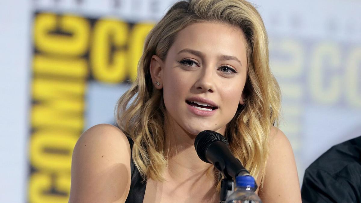 Лили Рейнхарт