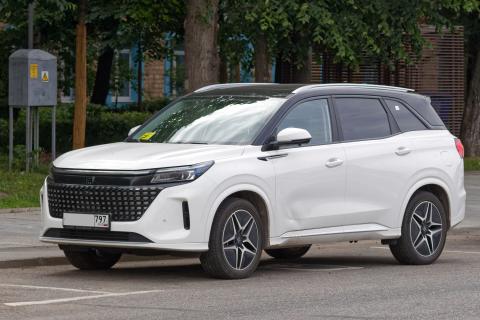 Продажи полноприводного Evolute i-Space стартуют в I квартале 2026 — Известия