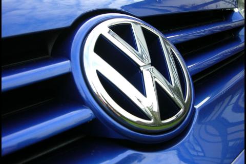 Volkswagen столкнулся с падением операционной прибыли на 29% во втором квартале 2025 года