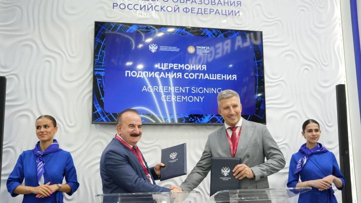 Бесарион Месхи, ректор ДГТУ Бесарион Месхи, ректор ДГТУ
