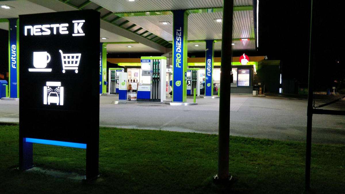 Заправка Neste