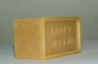 Эксперты отмечают защитное действие хозяйственного мыла при работе на участке