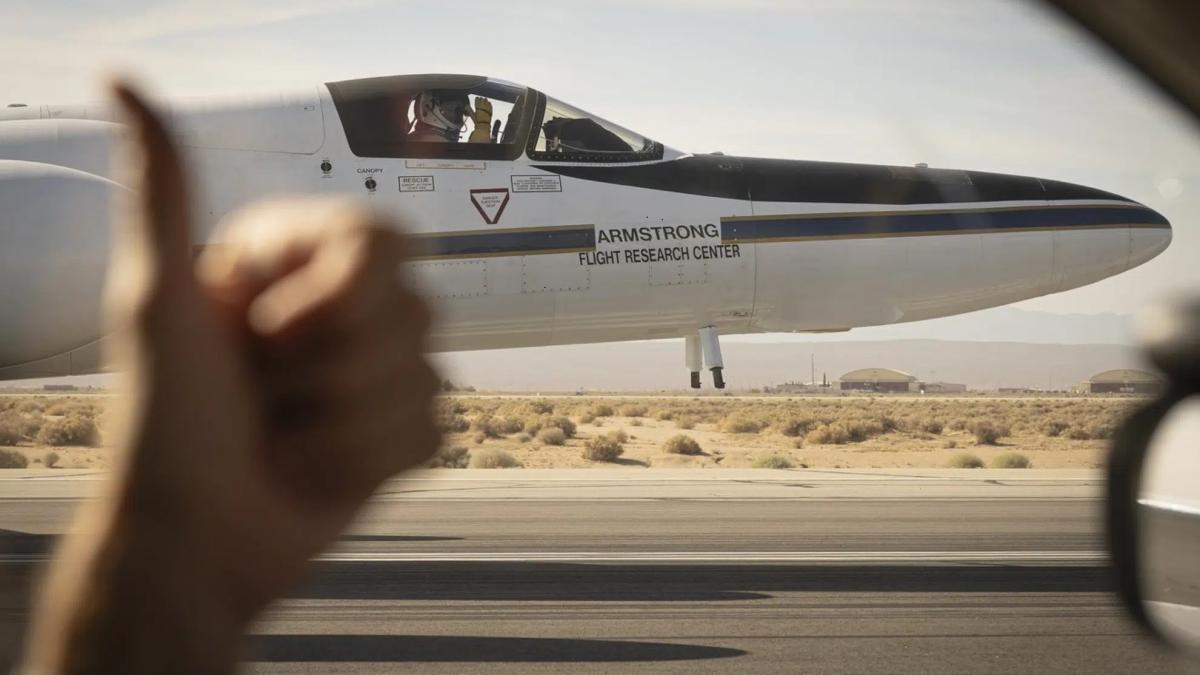 Истребитель