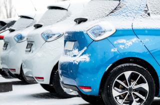 Минтранс Подмосковья призвал водителей сменить летнюю резину на зимнюю