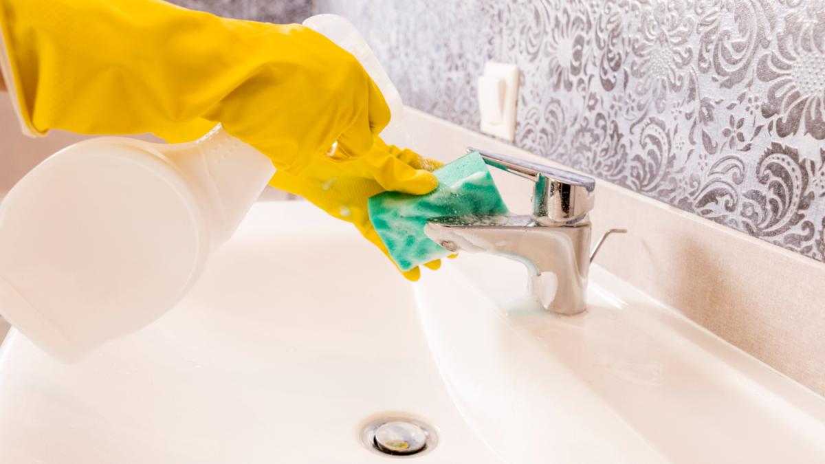 Уборка в ванной Уборка в ванной