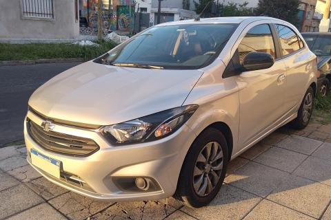 Продажи Chevrolet Onix в Бразилии превысили 3 миллиона машин