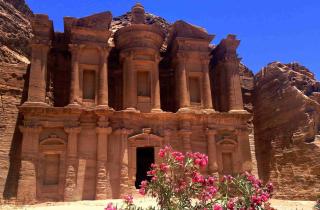 С 13 декабря 2025 года между Россией и Иорданией начнёт действовать безвизовый режим