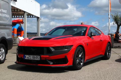 Hennessey представил суперверсии Ford Mustang Super Venom с мощностью 850 л.с.
