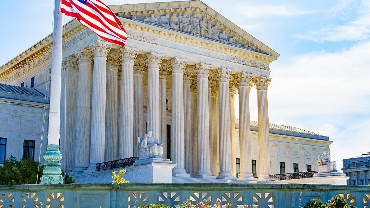 Верховный суд США Верховный суд США