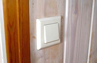 Пульт телевизора содержит больше бактерий, чем большинство бытовых поверхностей