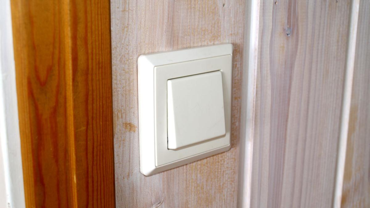 Выключатель Выключатель