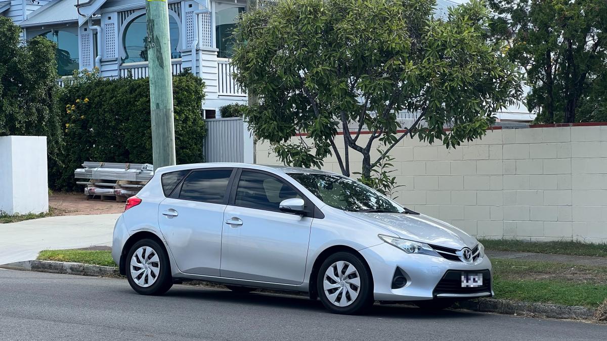 Тойота Королла