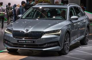 Чемпион ERC Мико Марчик проехал 2831 км на Skoda Superb без дозаправки