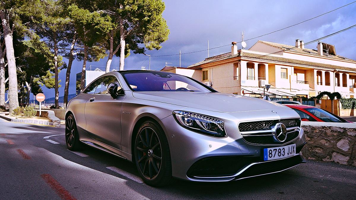 Mercedes-AMG S63