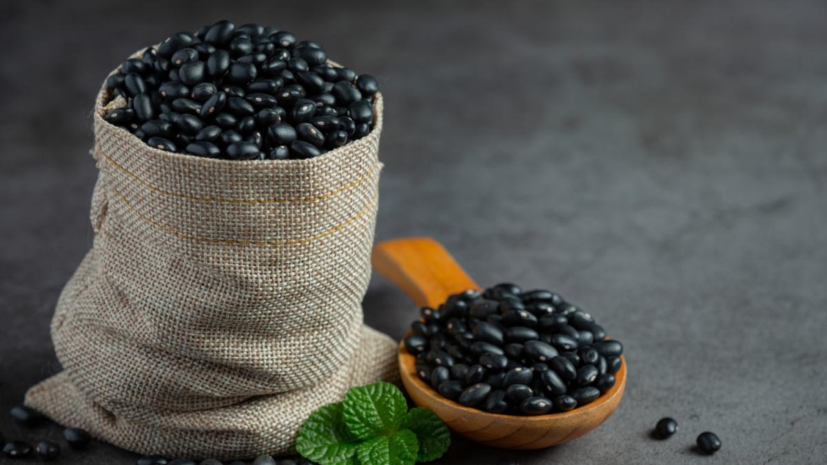 Черная фасоль