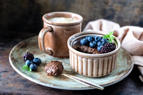 Кекс без масла сохраняет вкус и структуру благодаря использованию растительных жиров