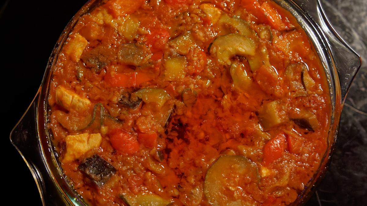 Салат из кабачков и сладких перцев