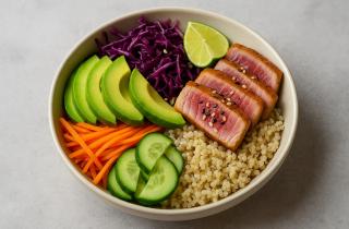 Кукуруза усилила летний вариант салата с тунцом — кулинары