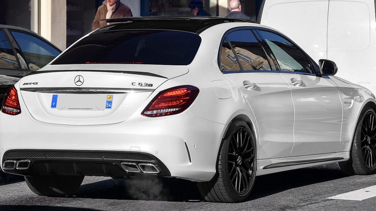 Mercedes-AMG C 63 S E Performance