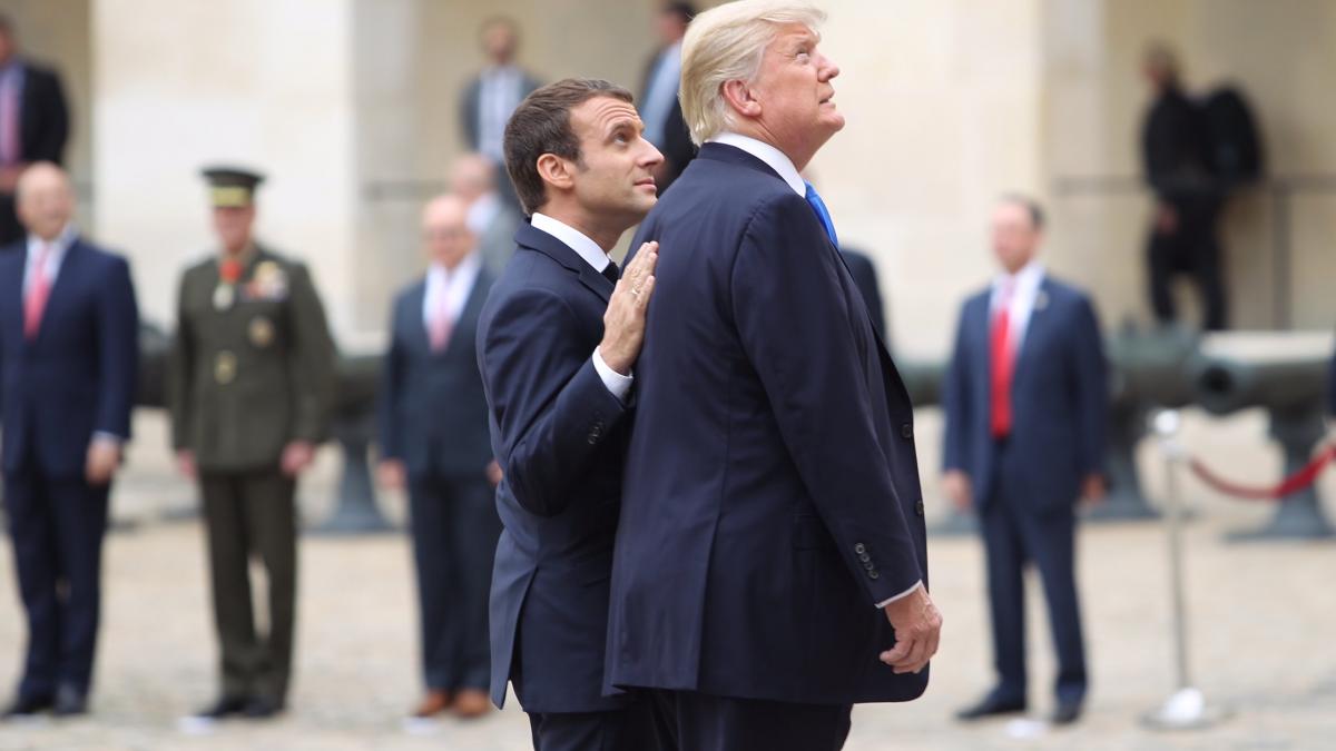 Эммануэль Макрон и Дональд Трамп Эммануэль Макрон и Дональд Трамп