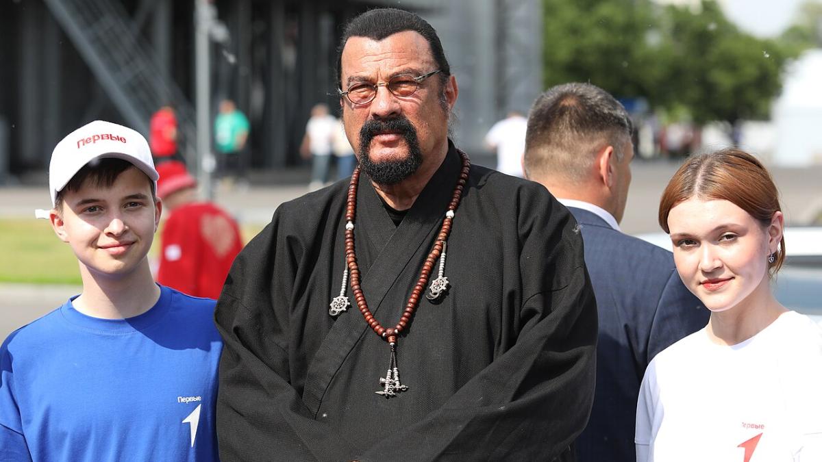Стивен Сигал Стивен Сигал