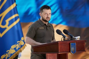 Медведчук обвинил Зеленского в узурпации власти