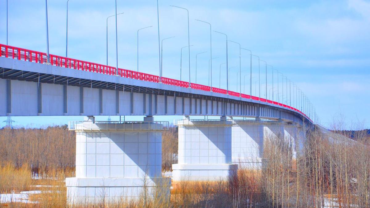 Мост через Вах