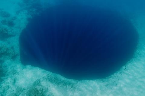 Биогеохимики из Института Макса Планка обнаружили естественный фильтр парникового газа в Черном море — Ян фон Аркс