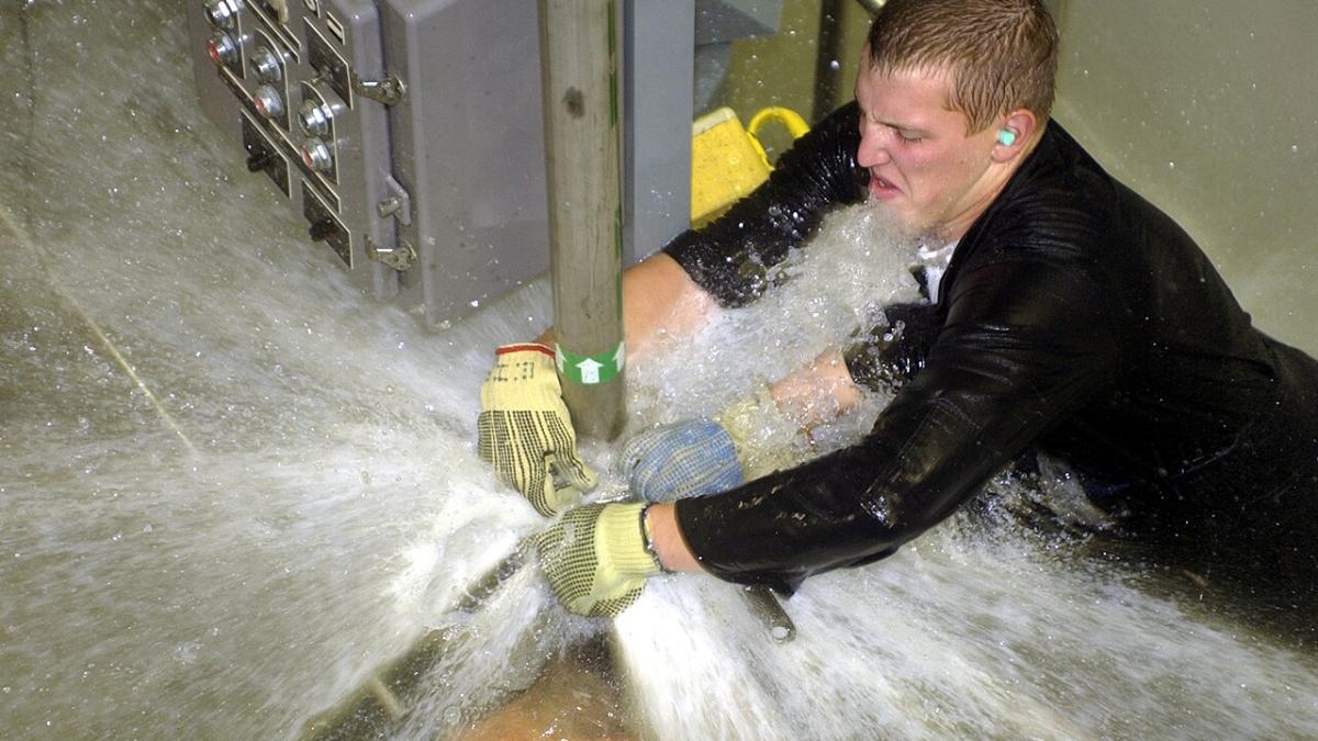 Прорыв водопровода