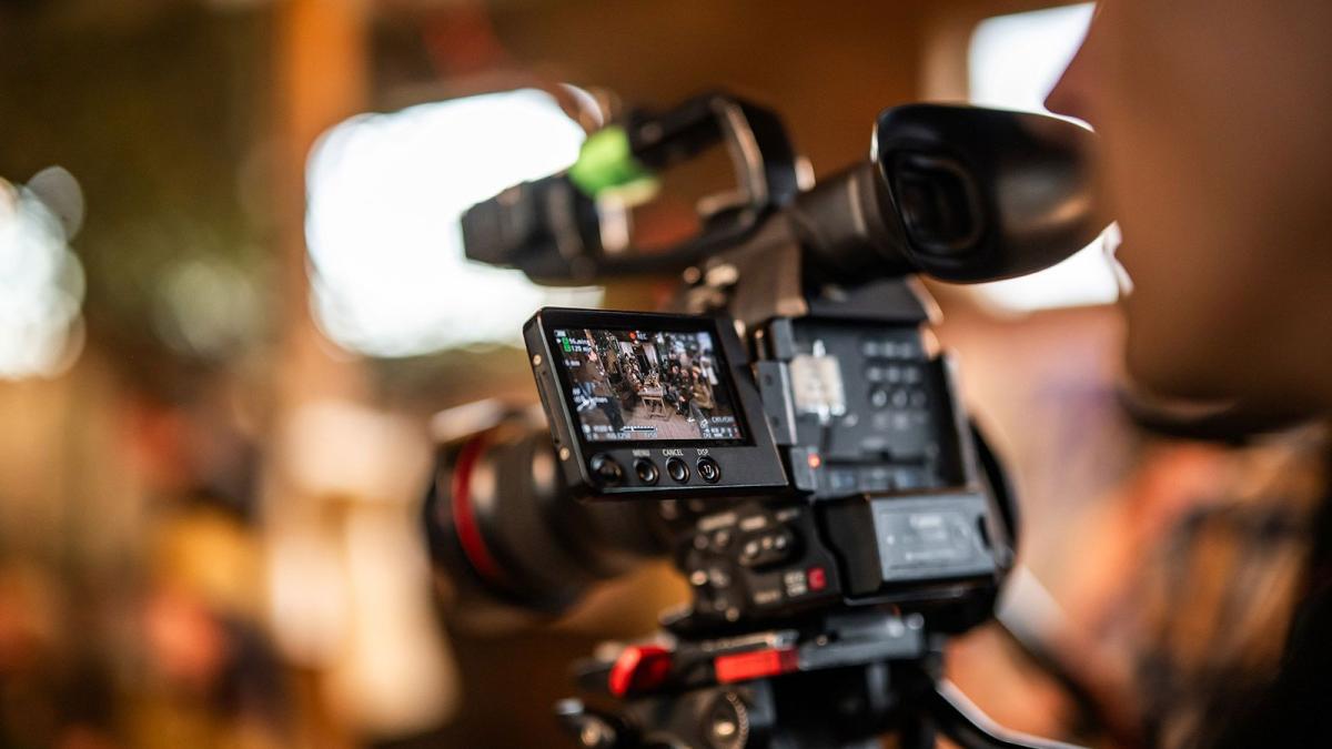 кинокамера кинокамера