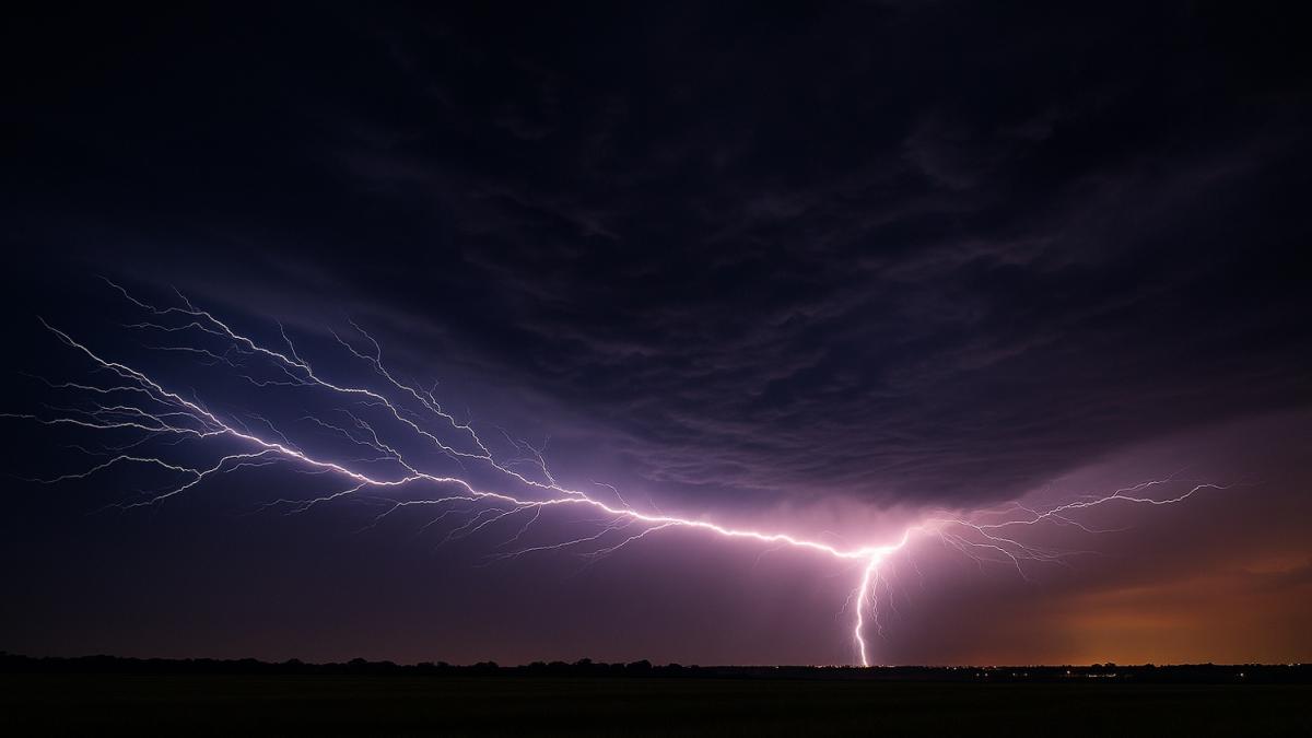 Мегамолния над Великими равнинами