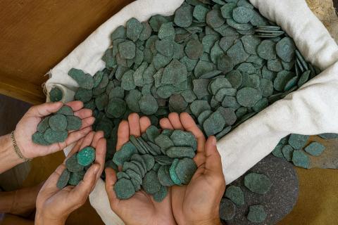 Археологи обнаружили средневековый клад в Кутногорском крае — Popular Mechanics