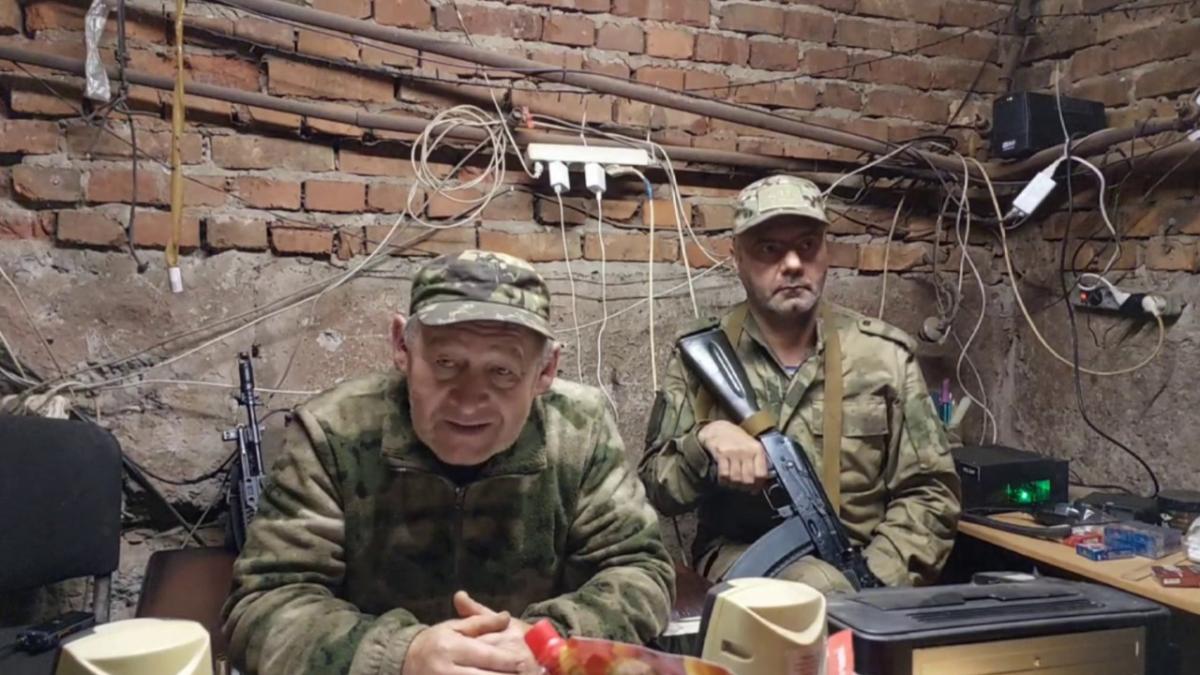 Боец-доброволец с позывным Зея (слева) в зоне СВО Боец-доброволец с позывным Зея (слева) в зоне СВО