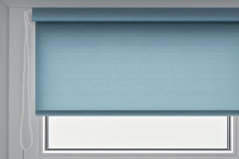 Пропитка рулонных штор чувствительна к длительному замачиванию — эксперты по уборке