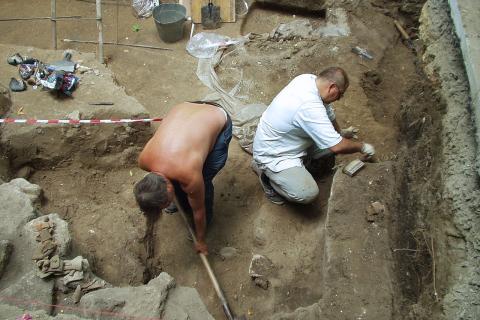 В Харране обнаружена керамическая чаша с надписью XII века — исследование