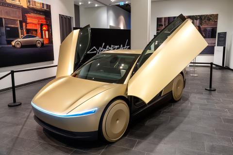Tesla начнёт производство беспилотного такси CyberCab во втором квартале 2026 года — Илон Маск