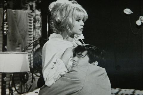 Брижит Бардо доставили в больницу Сен-Жан в Тулоне — Var-Matin