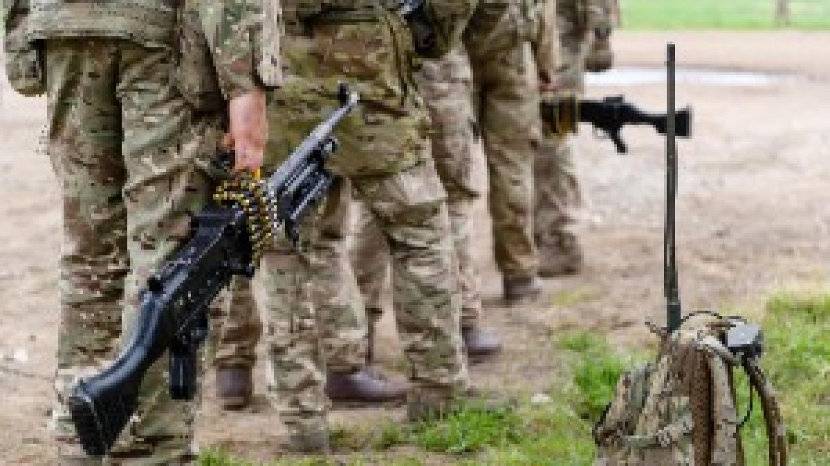 British troops exercise in Estonia as part of the NATO's eFP (Enhanced Forward Presence) MOD 45163300 British troops exercise in Estonia as part of the NATO's eFP (Enhanced Forward Presence) MOD 45163300