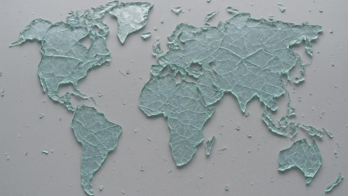 карта из стекла