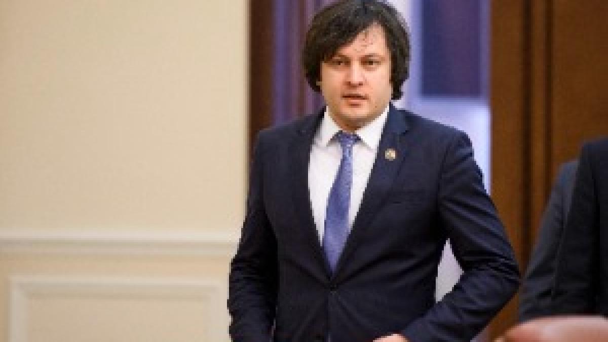 Irakli Kobakhidze and Volodymyr Groysman 01